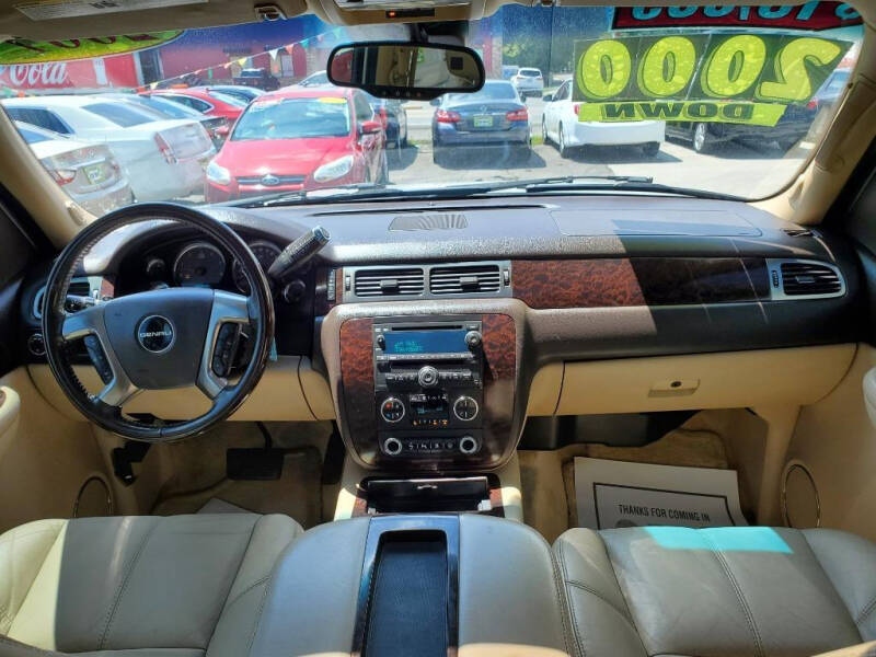 2007 GMC Yukon Denali