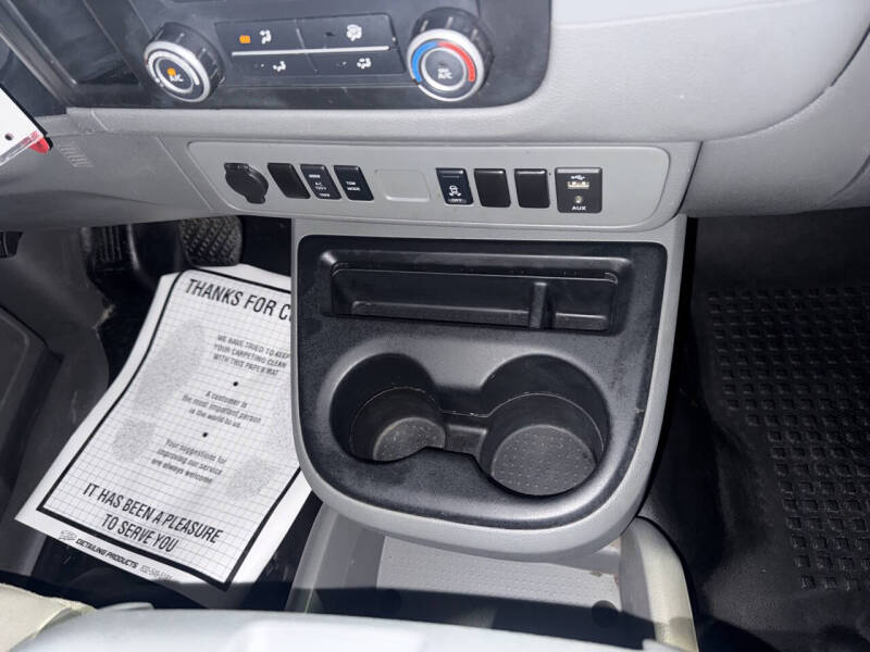 2019 Nissan NV 2500 HD SV