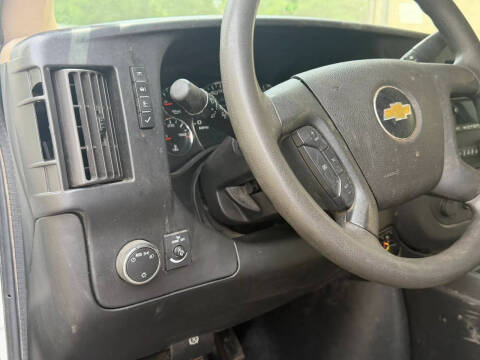 2018 Chevrolet Express 2500
