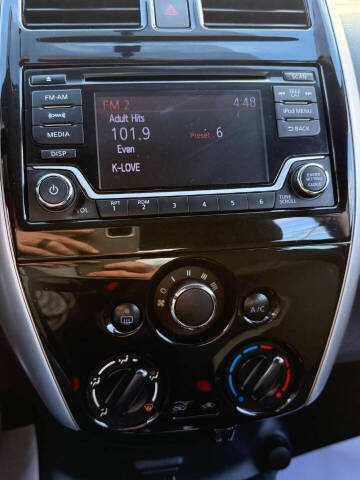 2017 Nissan Versa Note SV