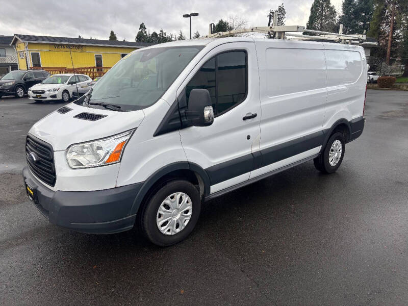 2015 Ford Transit Base's photo