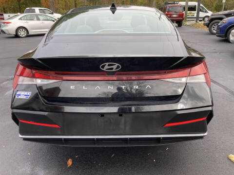2024 Hyundai Elantra SEL