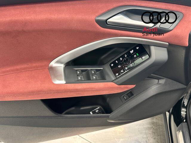 2025 Audi SQ5 quattro Premium Plus TFSI