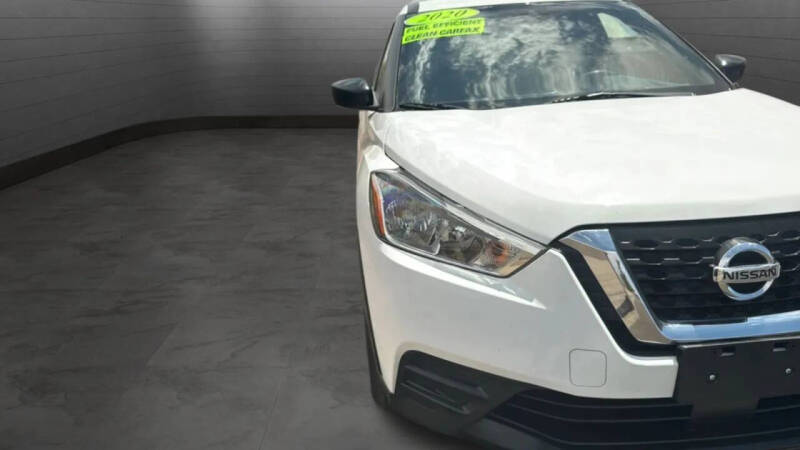 2020 Nissan Kicks S