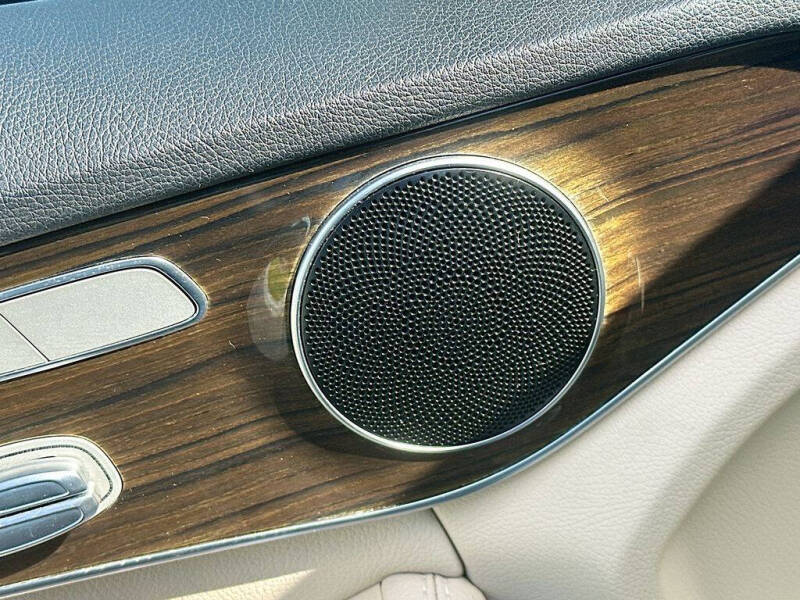 2016 Mercedes-Benz C-Class C 300