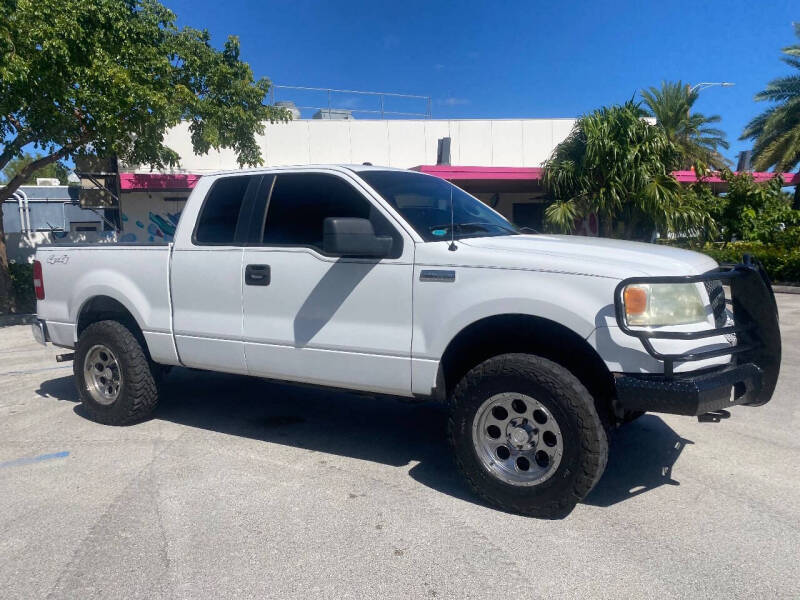 2006 Ford F-150 XLT photo 17