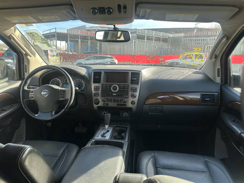 2012 Nissan Armada Platinum