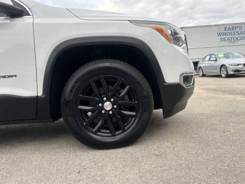 2019 GMC Acadia SLT-1