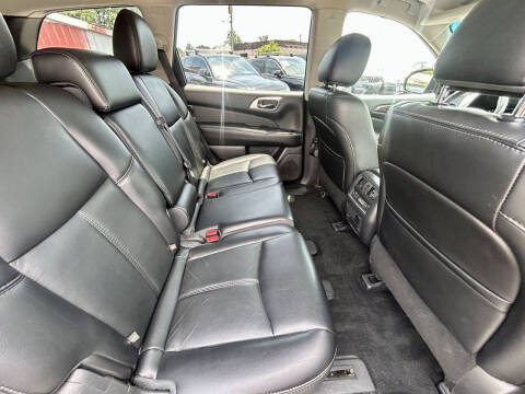 2015 Nissan Pathfinder SL