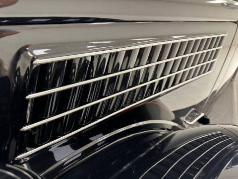 1935 Ford Deluxe