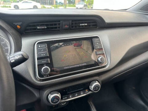 2020 Nissan Kicks SV