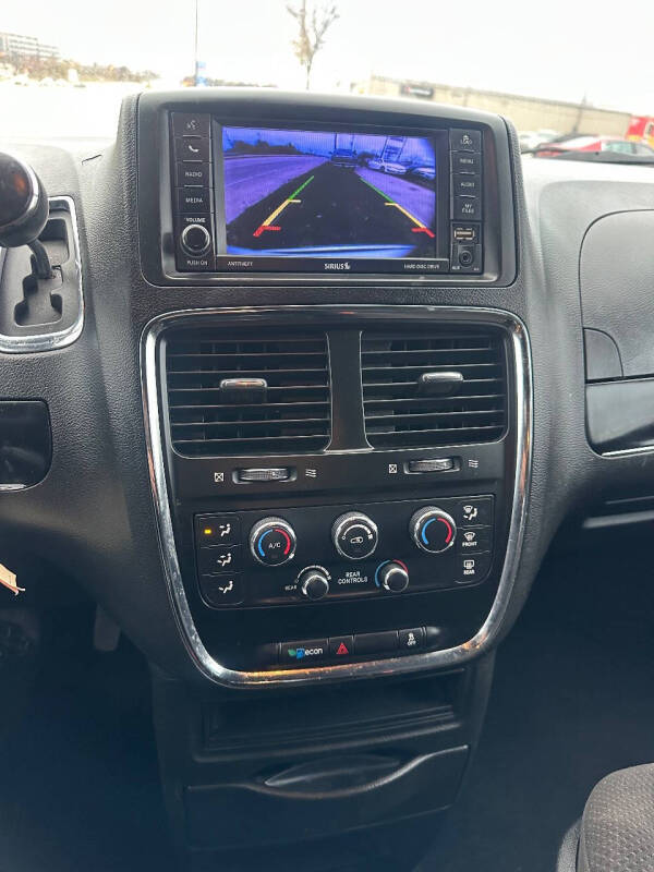 2017 Dodge Grand Caravan SE Plus