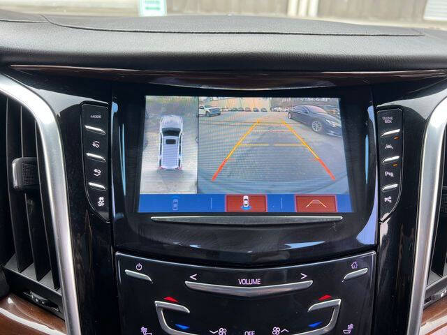 2020 Cadillac Escalade ESV Luxury