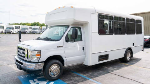 2015 Ford E-450