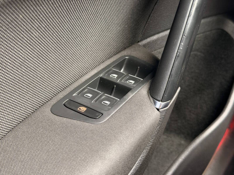 2015 Volkswagen Golf GTI S