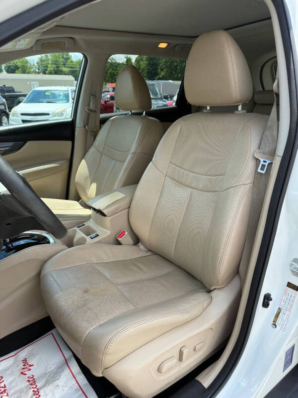 2016 Nissan Rogue SL
