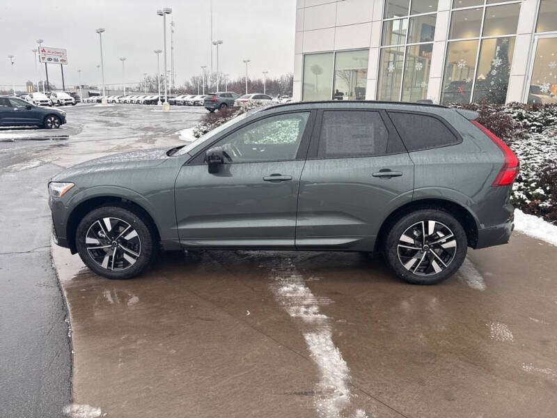 2026 Volvo XC60 B5 Plus