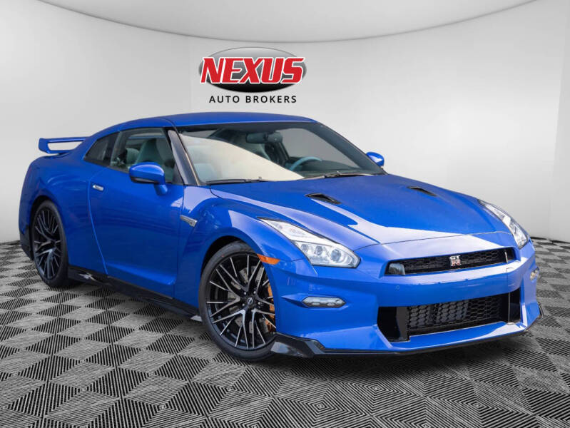 2024 Nissan GT-R's photo