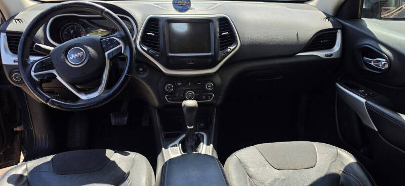 2018 Jeep Cherokee Latitude Plus