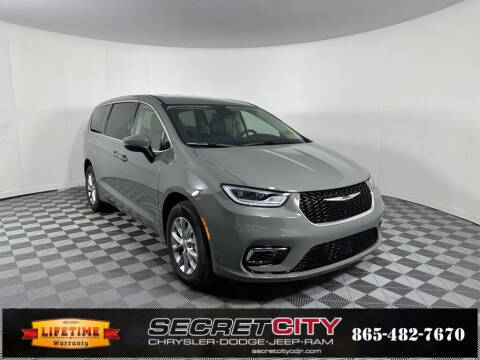 2023 Chrysler Pacifica for sale at SCPNK in Knoxville TN
