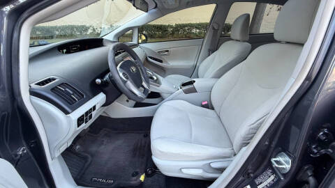 2012 Toyota Prius Three