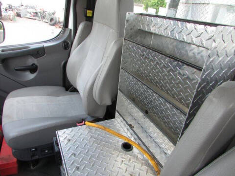 2014 Freightliner M2 106