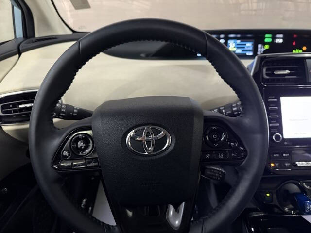 2022 Toyota Prius XLE