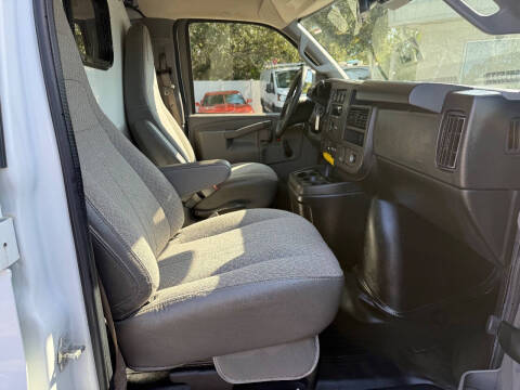 2019 Chevrolet Express 2500