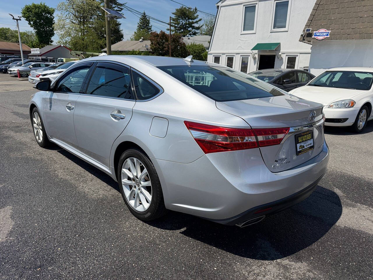 2013 Toyota Avalon 31