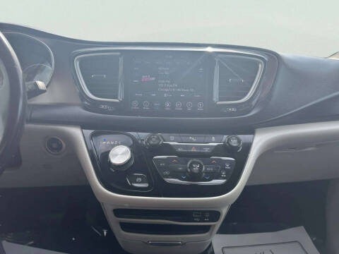 2018 Chrysler Pacifica Touring L