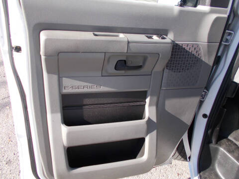 2014 Ford E-Series E-250