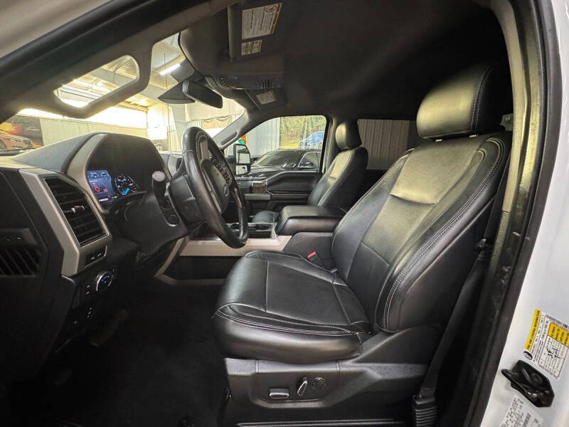 2019 Ford F-350 Super Duty Lariat