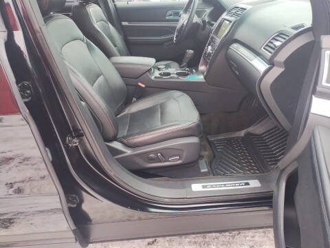 2017 Ford Explorer Sport