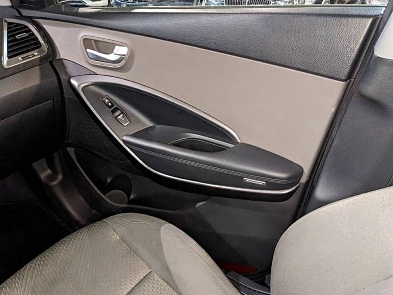 2014 Hyundai Santa Fe Sport 2.4L