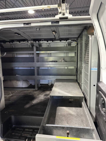 2019 Chevrolet Express 2500