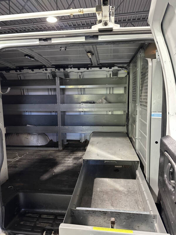 2019 Chevrolet Express 2500