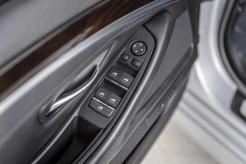2015 BMW 5 Series 535i