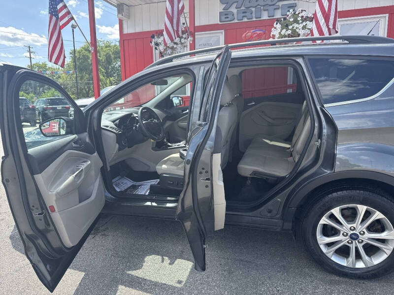 2017 Ford Escape SE