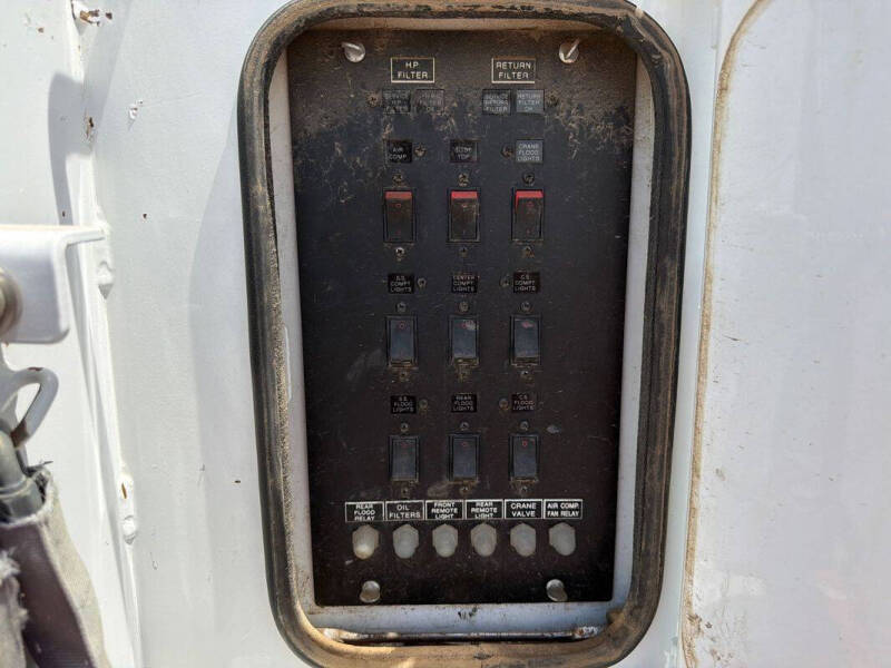 2014 Peterbilt 337