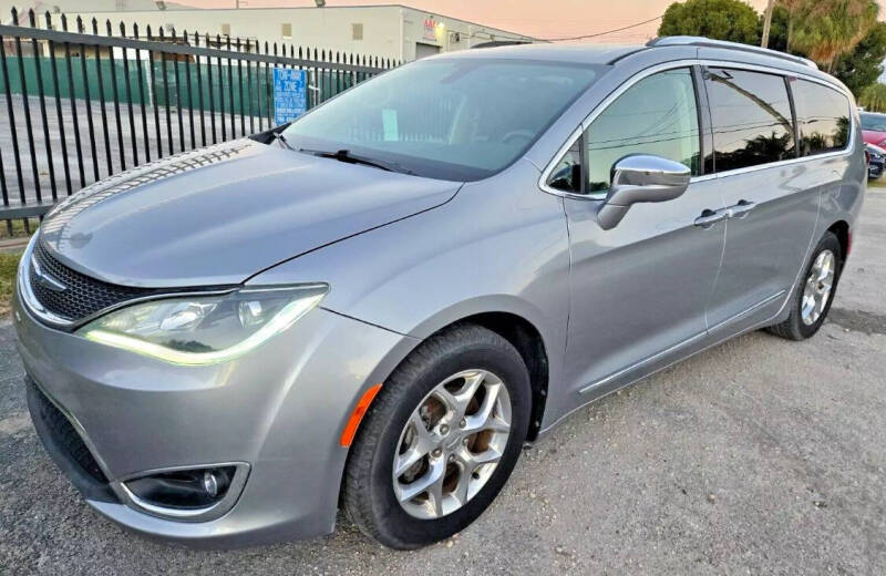2018 Chrysler Pacifica Limited