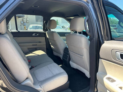 2014 Ford Explorer