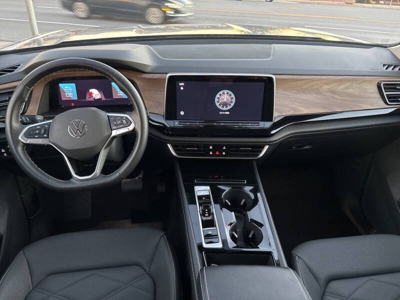 2024 Volkswagen Atlas SE 4Motion