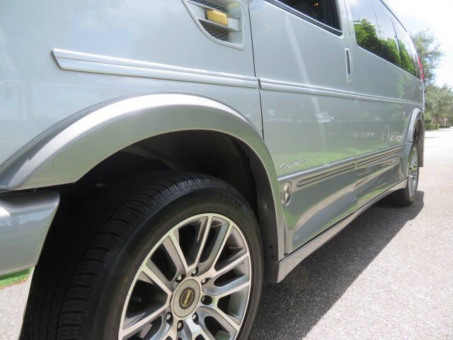 2019 GMC Savana 2500