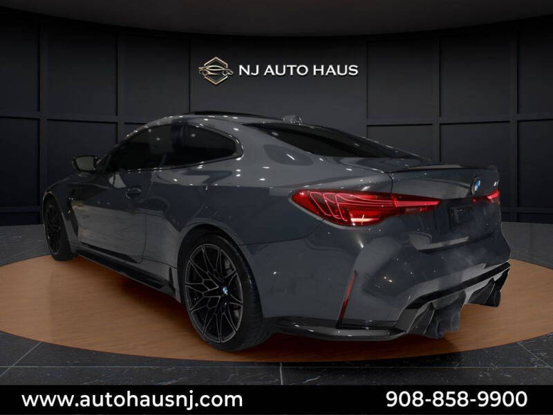 2025 BMW M4