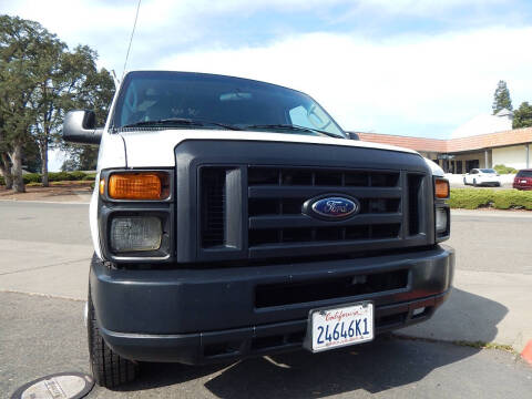 2013 Ford E-Series E-150