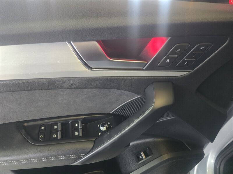 2021 Audi SQ5 3.0T quattro Premium Plus