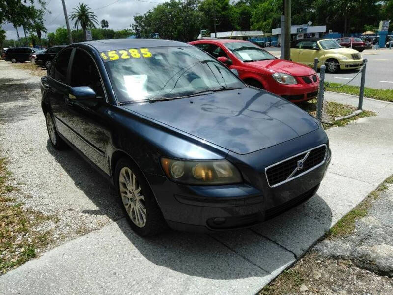 2005 Volvo S40 for sale at Cars R Us / D & D Detail Experts in New Smyrna Beach FL