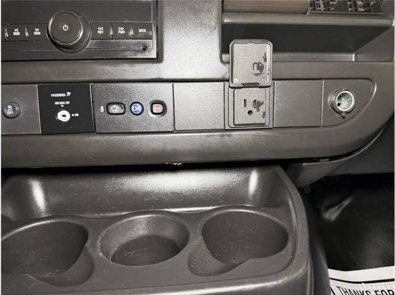 2018 GMC Savana 2500