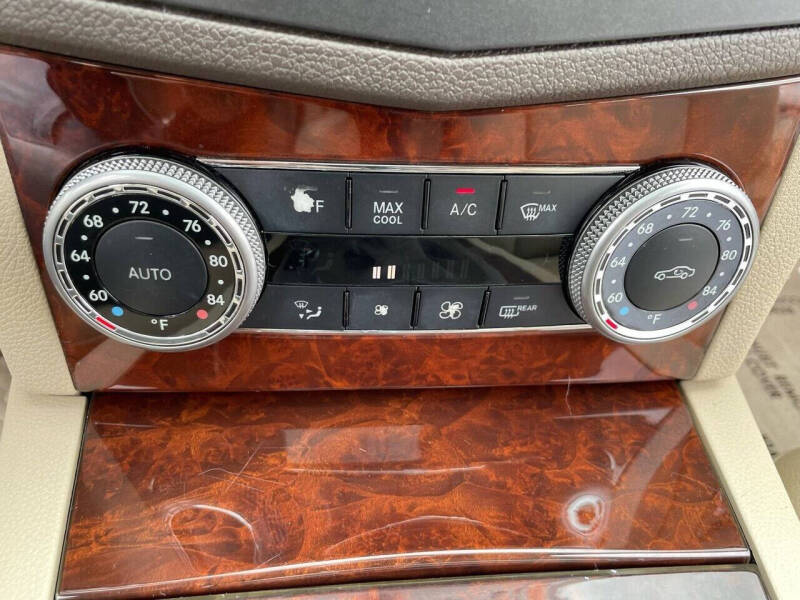 2011 Mercedes-Benz C-Class C 300 Sport 4MATIC