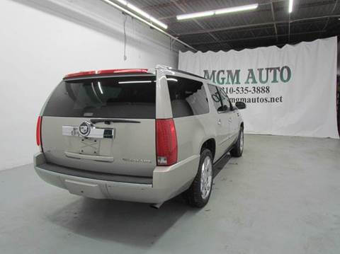 2009 Cadillac Escalade ESV for sale at MGM Auto in San Antonio, TX